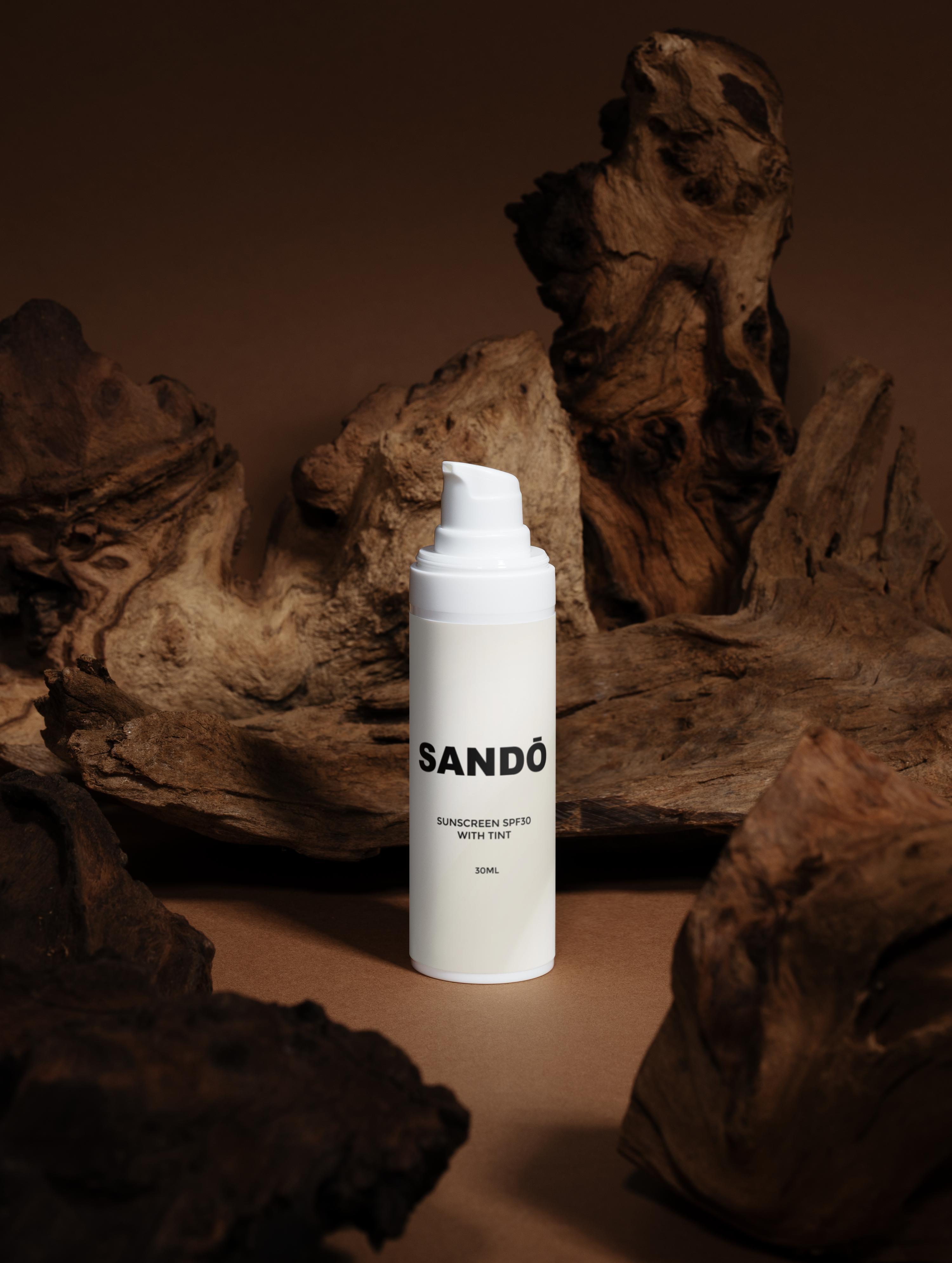 SUNSCREEN SPF30 WITH TINT
